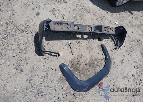 2024 Toyota Tacoma Trd Sport 2Wd from USA, damaged, VIN 3TYKB5FN4RT005798